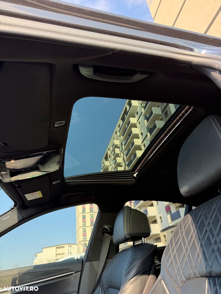 BMW Seria 5 540i Aut. Sport Line - 15