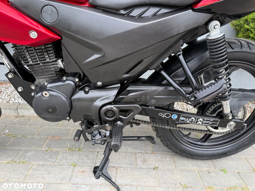 Honda CBF - 27