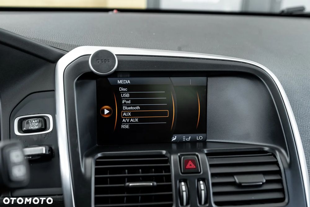 Volvo XC 60 D5 AWD RDesign - 35