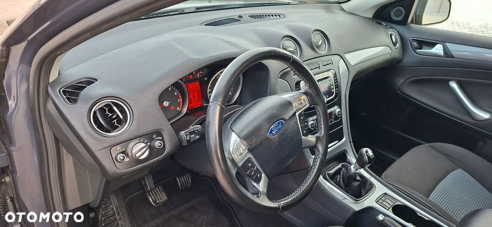 Ford Mondeo 1.6 Eco Boost Trend - 14