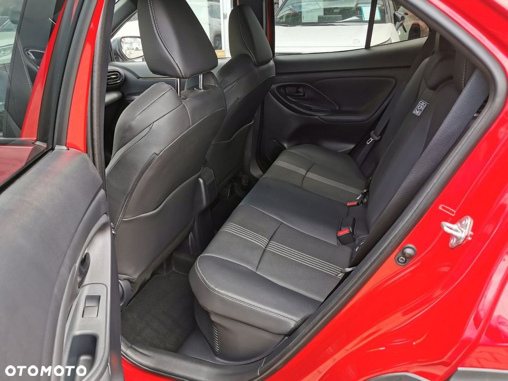 Toyota Yaris Cross Hybrid 1.5 Adventure 4x4 - 11