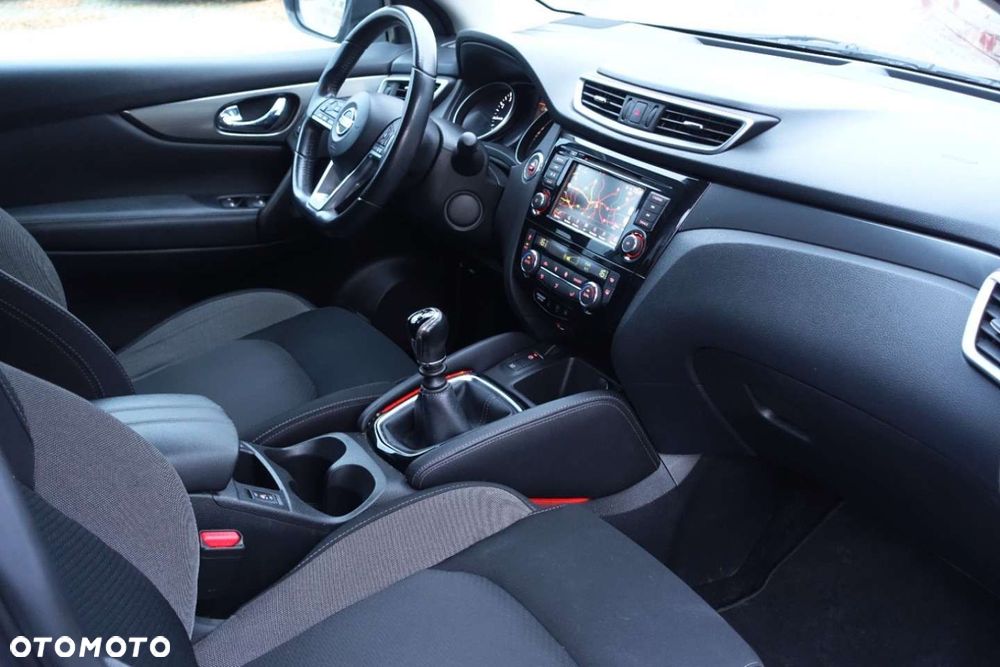 Nissan Qashqai - 9