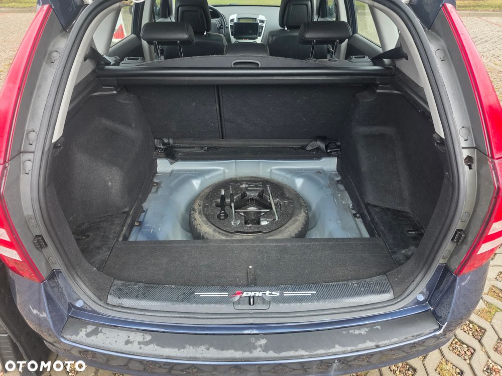 Kia Ceed 1.6 Comfort + - 12