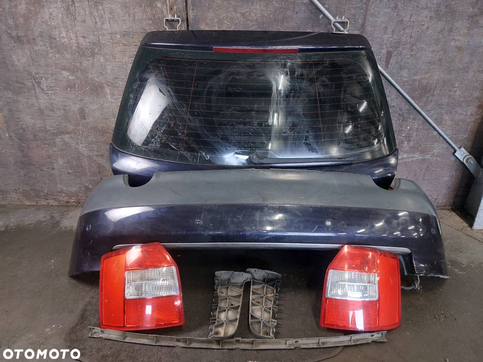 KOMPLETNY TYŁ KLAPA ZDERZAK LAMPA PRAWA LEWA AUDI A4 B6 LZ5L KOMBI - 1