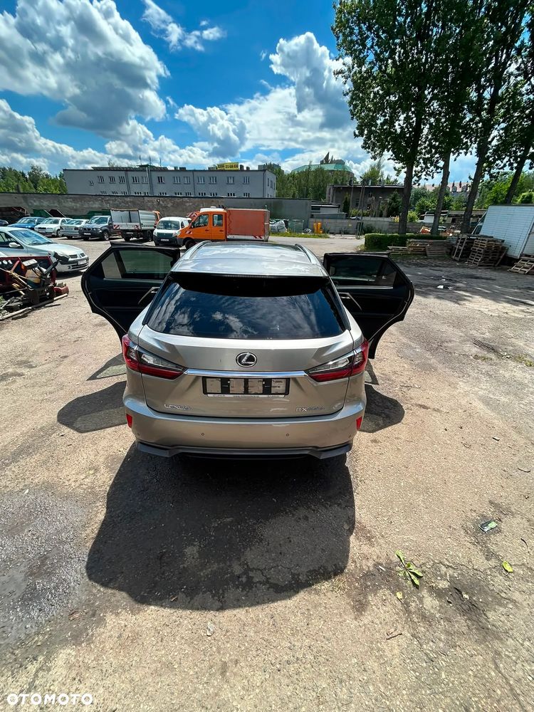 Lexus RX - 6