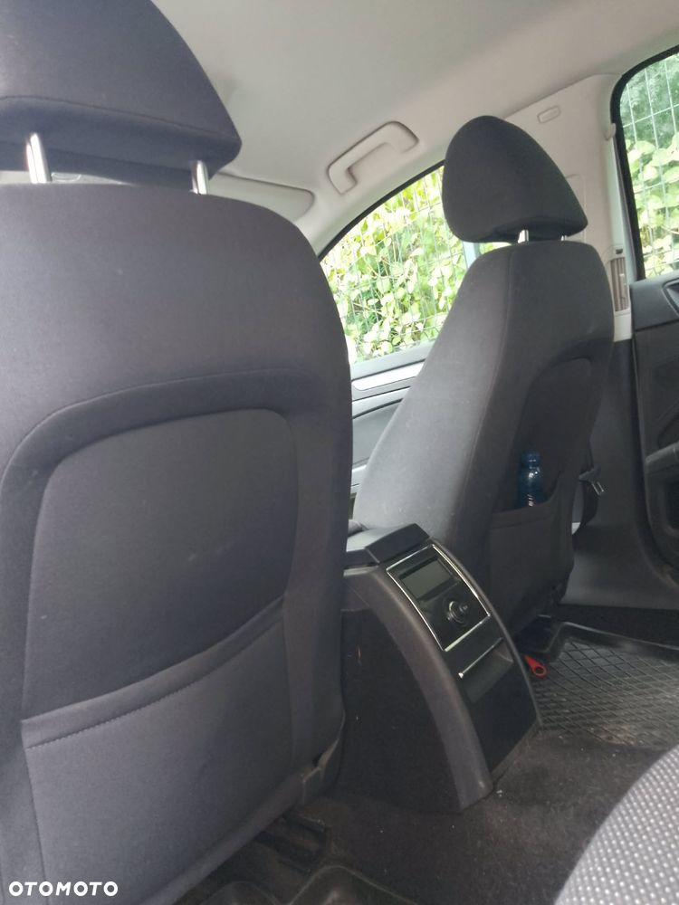 Skoda Superb 2.0 TDI Active - 35