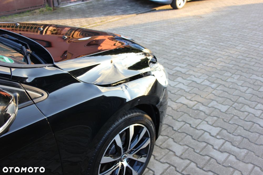 Volvo V40 T2 Momentum - 13