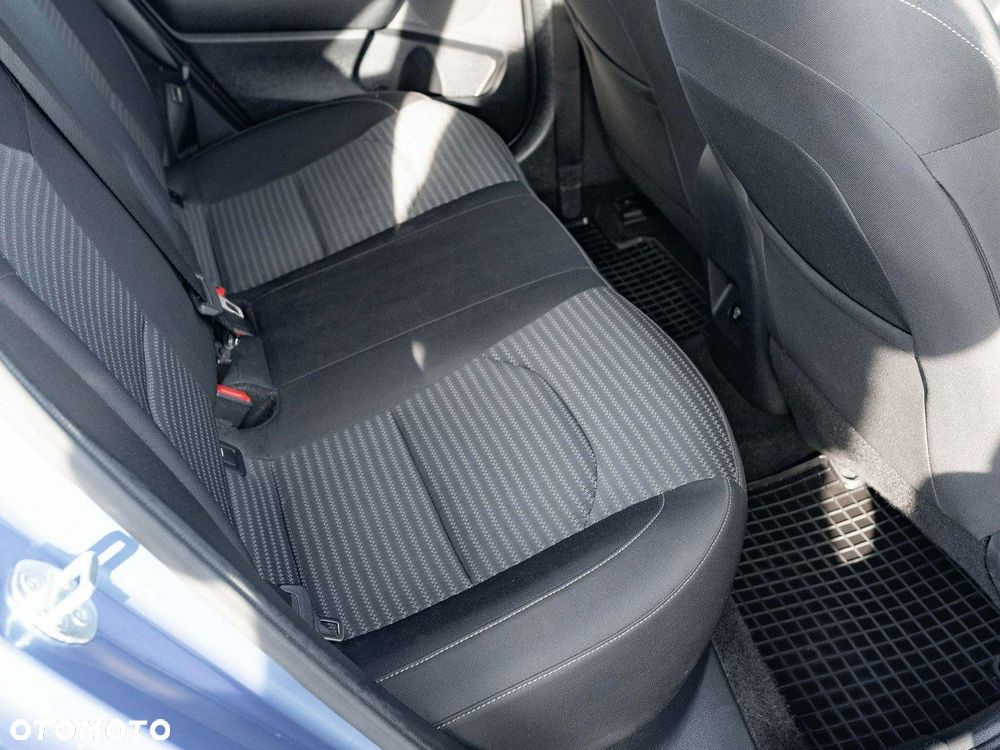 Kia Ceed 1.5 T-GDI M DCT - 27