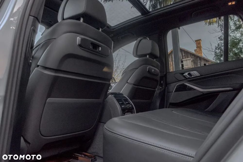 BMW X5 xDrive30d mHEV M Sport sport - 25