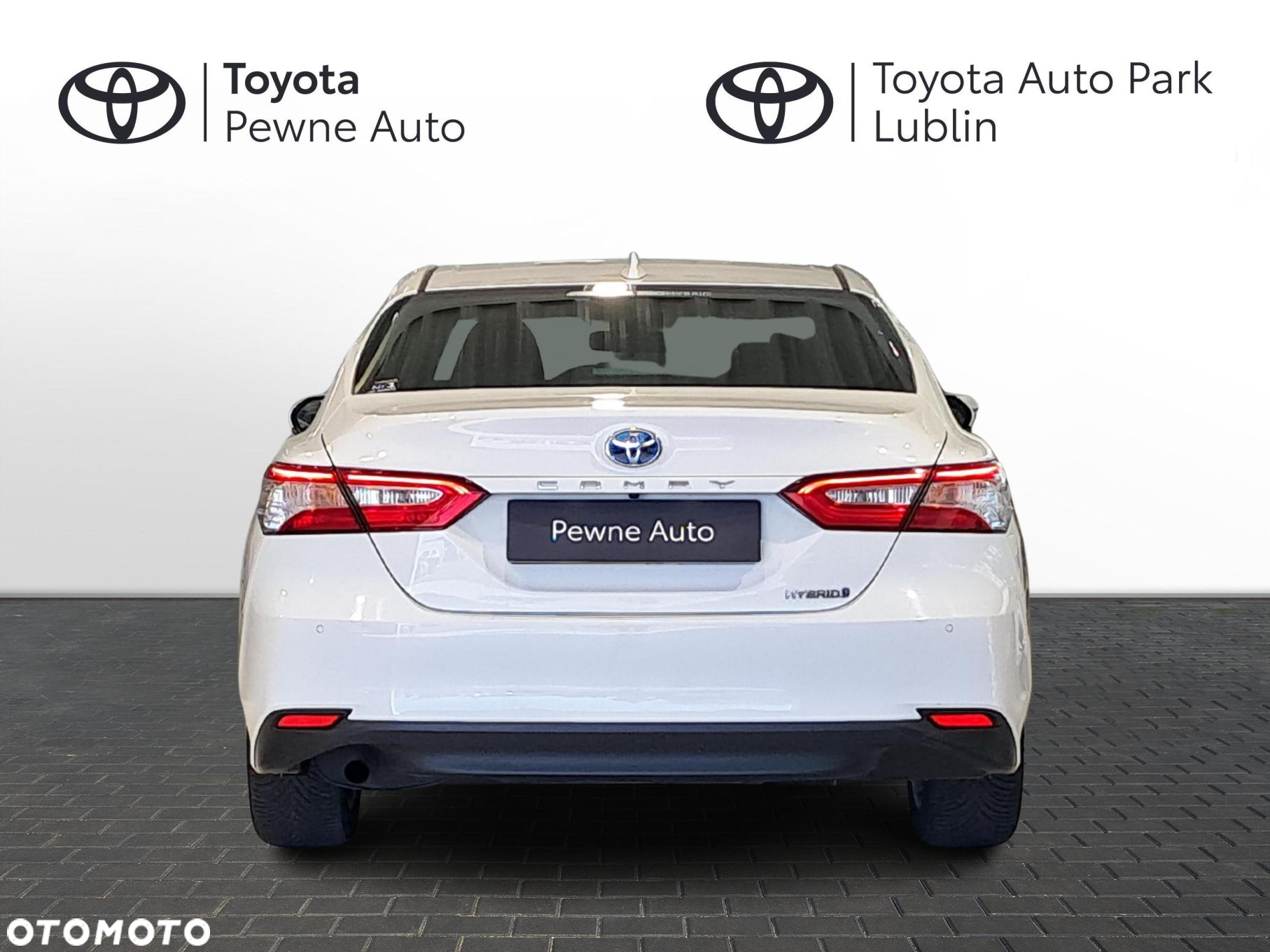 Toyota Camry 2.5 Hybrid Comfort CVT - 4
