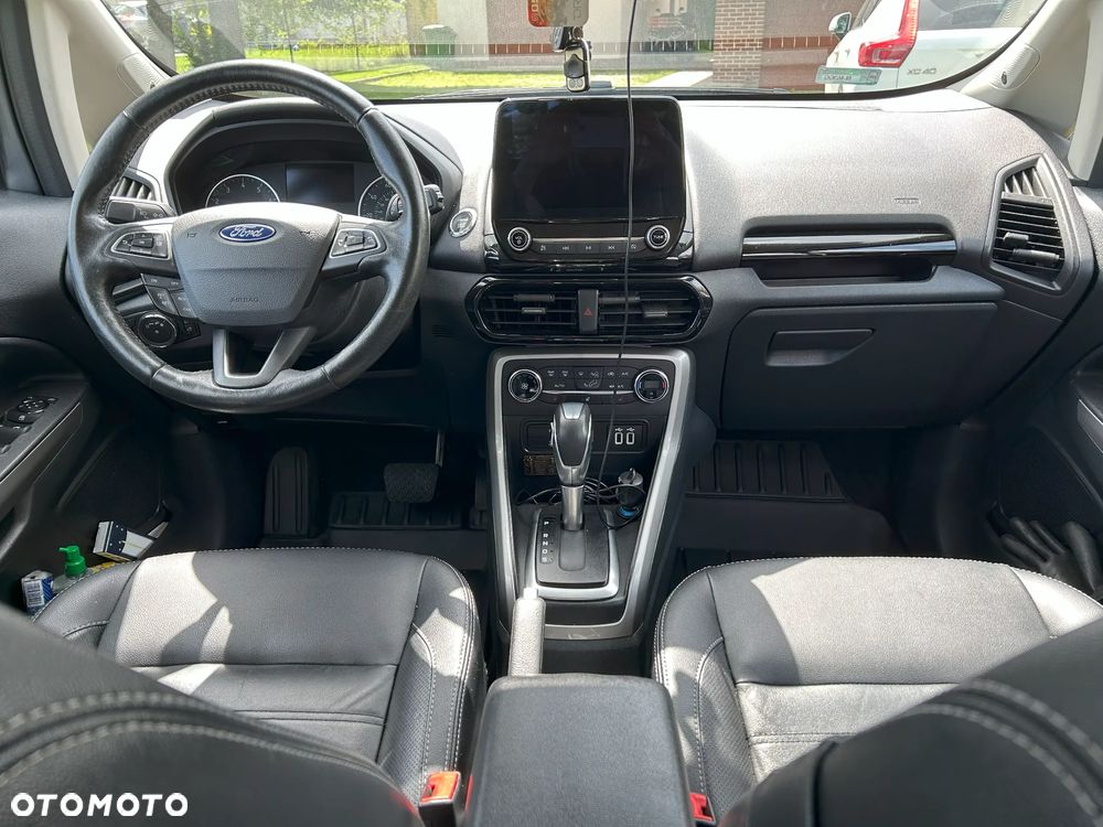 Ford EcoSport - 11