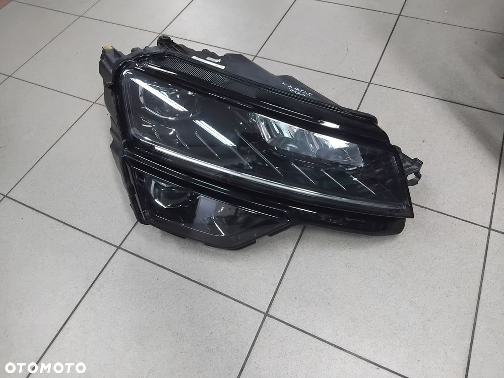 Skoda Karoq 57B941016B reflektor lampa przednia - 1