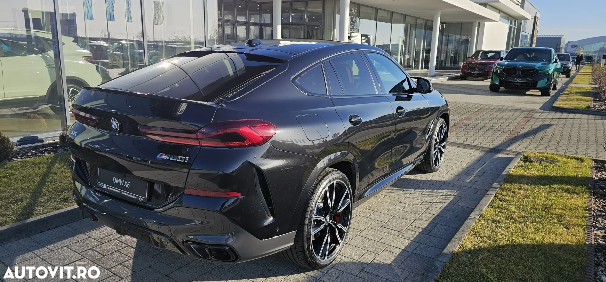 BMW X6 M M60i xDrive AT MHEV - 3