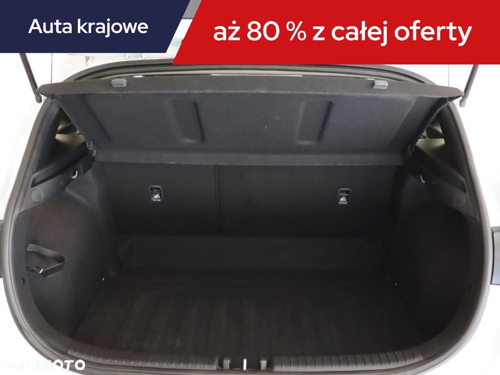 Kia Ceed - 16