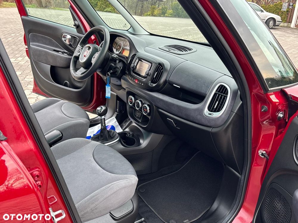 Fiat 500L 1.4 16V Urban Edition - 8