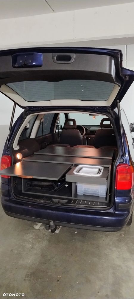 Volkswagen Sharan 2.0 - 15