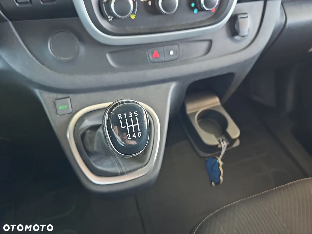Renault TRAFIC L1H1 Pack Clim FULL LED - 14