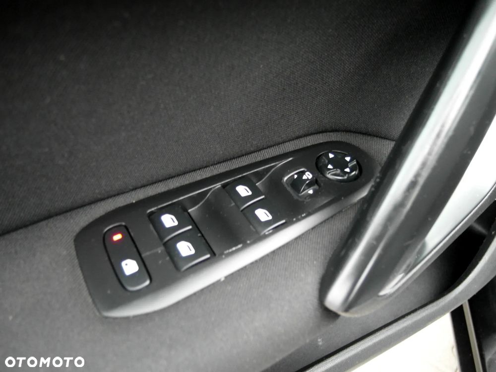 Peugeot 308 BlueHDi FAP 150 Stop & Start Allure - 26