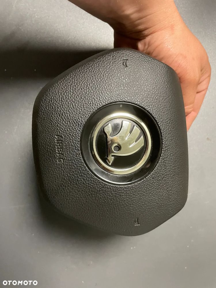 SKODA  KODIAQ  LIFT poduszka kierownicy airbag 3V0880201AP