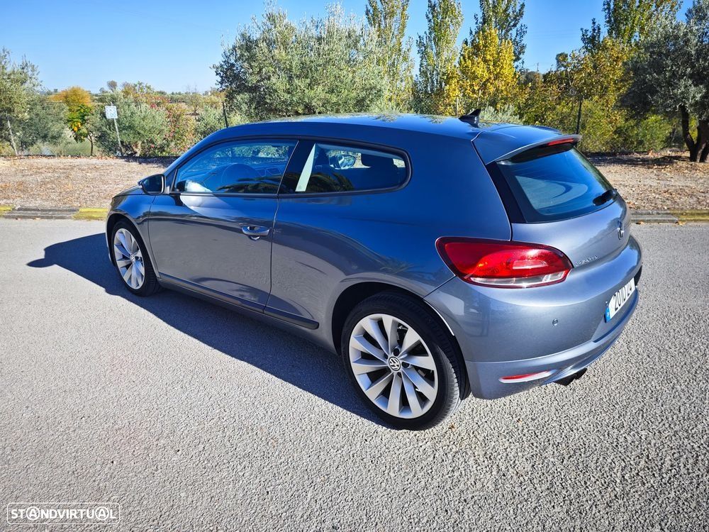 Volkswagen Scirocco 2009 photo 2