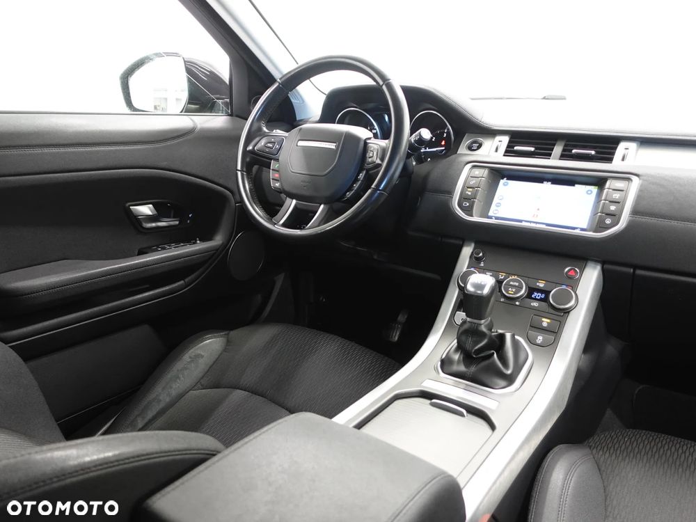 Land Rover Range Rover Evoque - 30