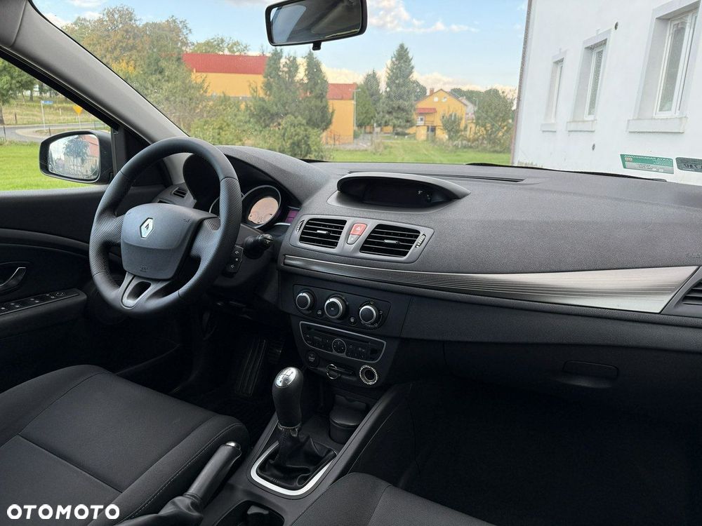Renault Megane 1.6 16V 100 Expression - 19