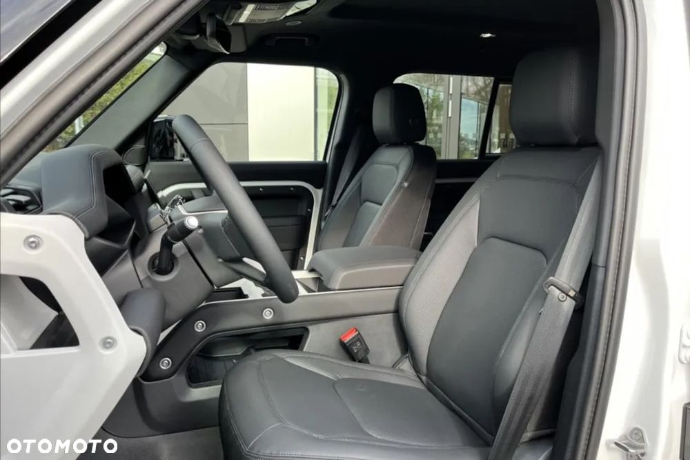 Land Rover Defender 3.0 D200 mHEV S - 15