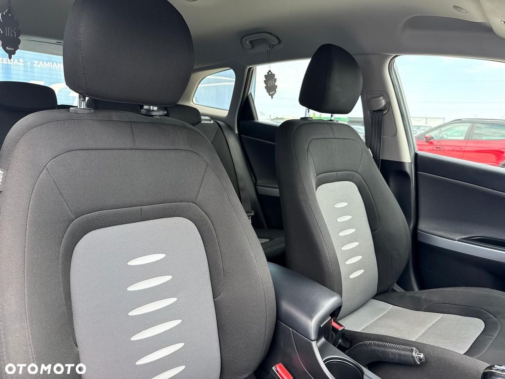 Kia Ceed 1.6 CRDi L - 18