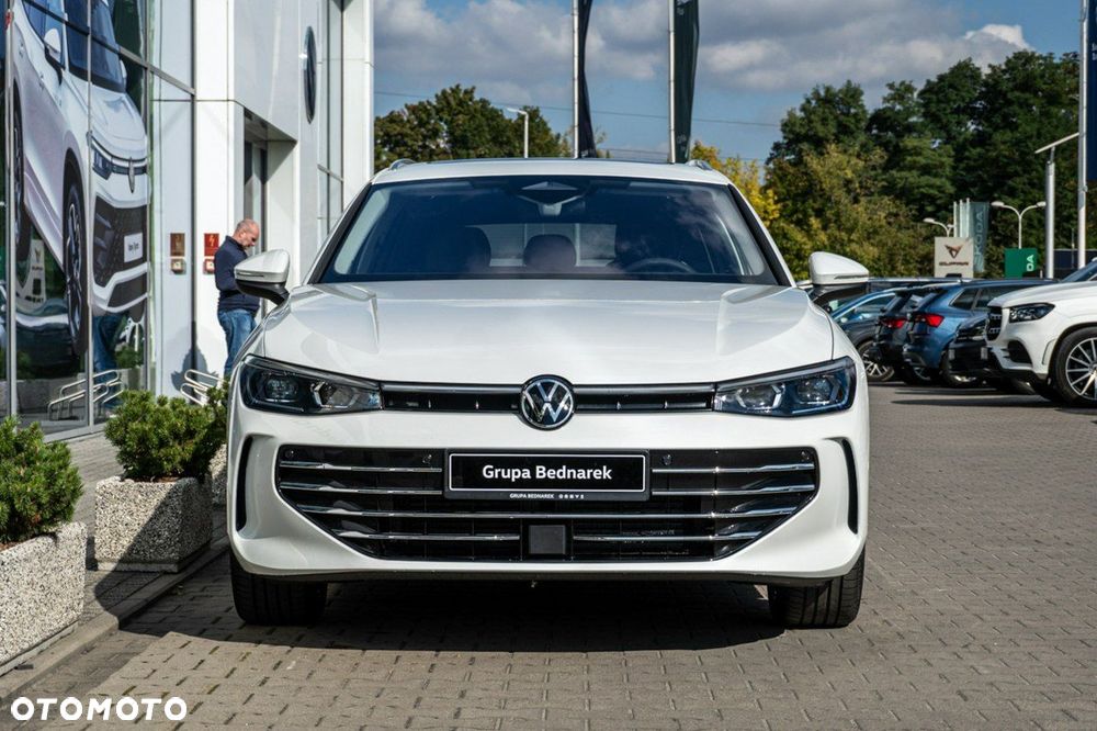Volkswagen Passat - 3