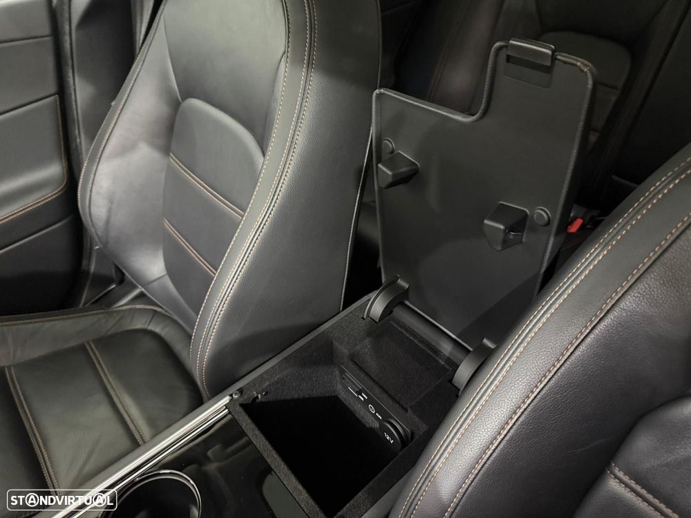 Jaguar XE 2.0 D Portfolio Aut. - 25