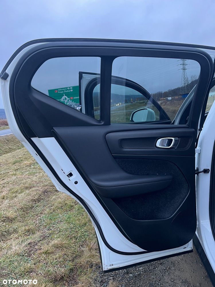 Volvo XC 40 T5 AWD Inscription - 27