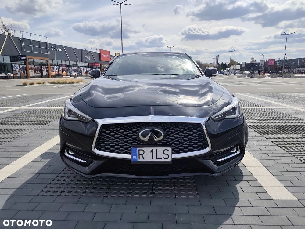 Infiniti Q60 3.0t AWD Sport Tech - 6