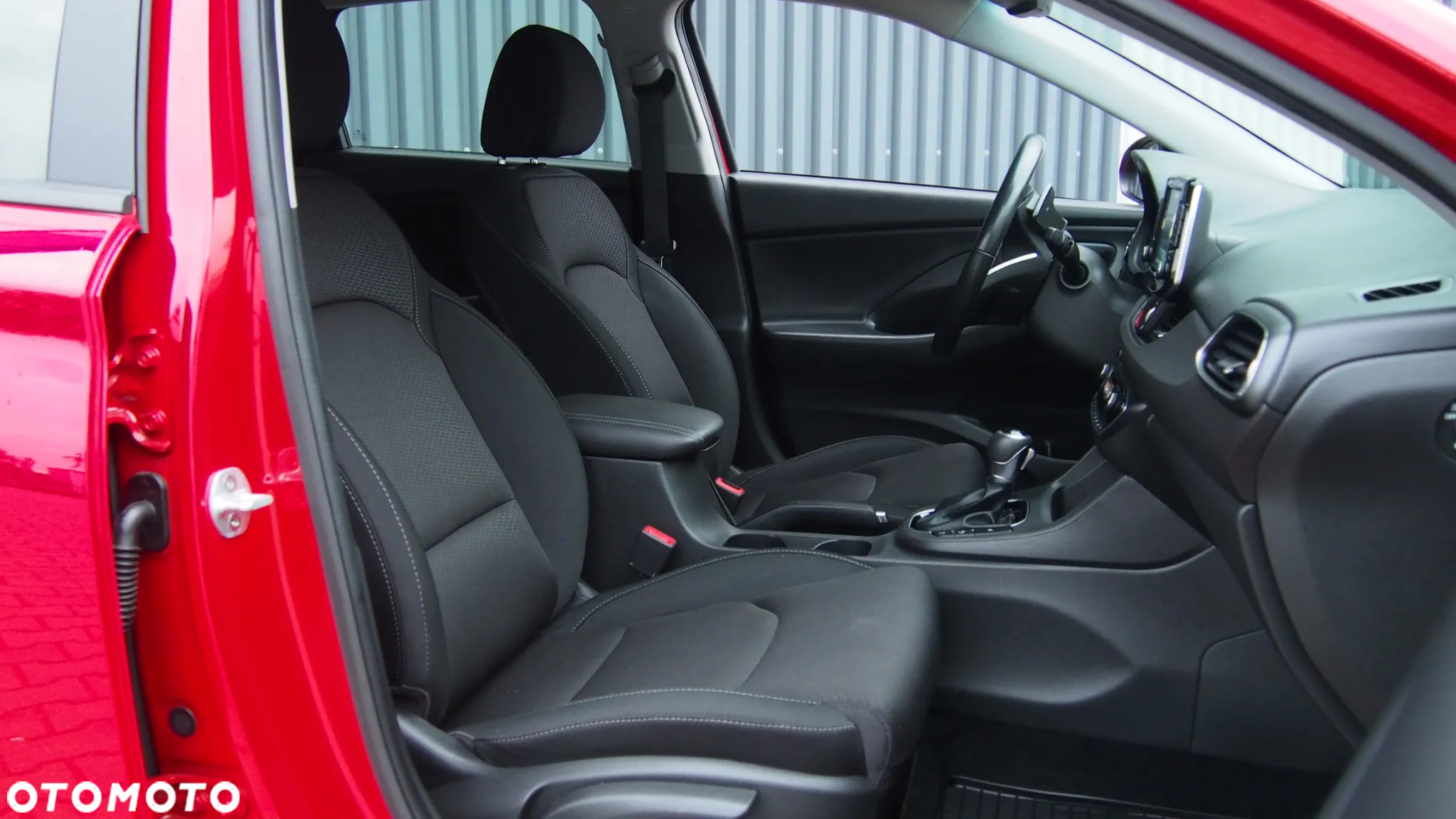 Hyundai i30 Kombi 1.6 CRDI DCT EDITION 30 - 7