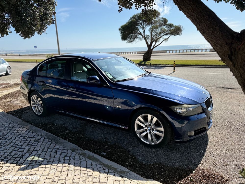 BMW 320 d Line Sport - 2