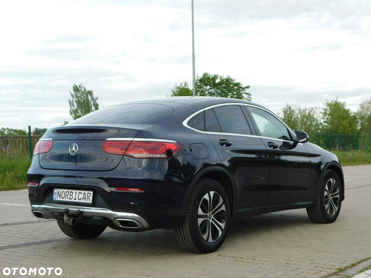 Mercedes-Benz GLC - 4