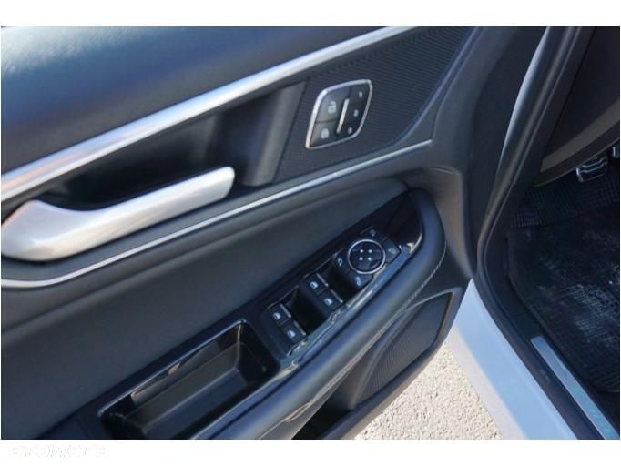 Ford Edge - 14