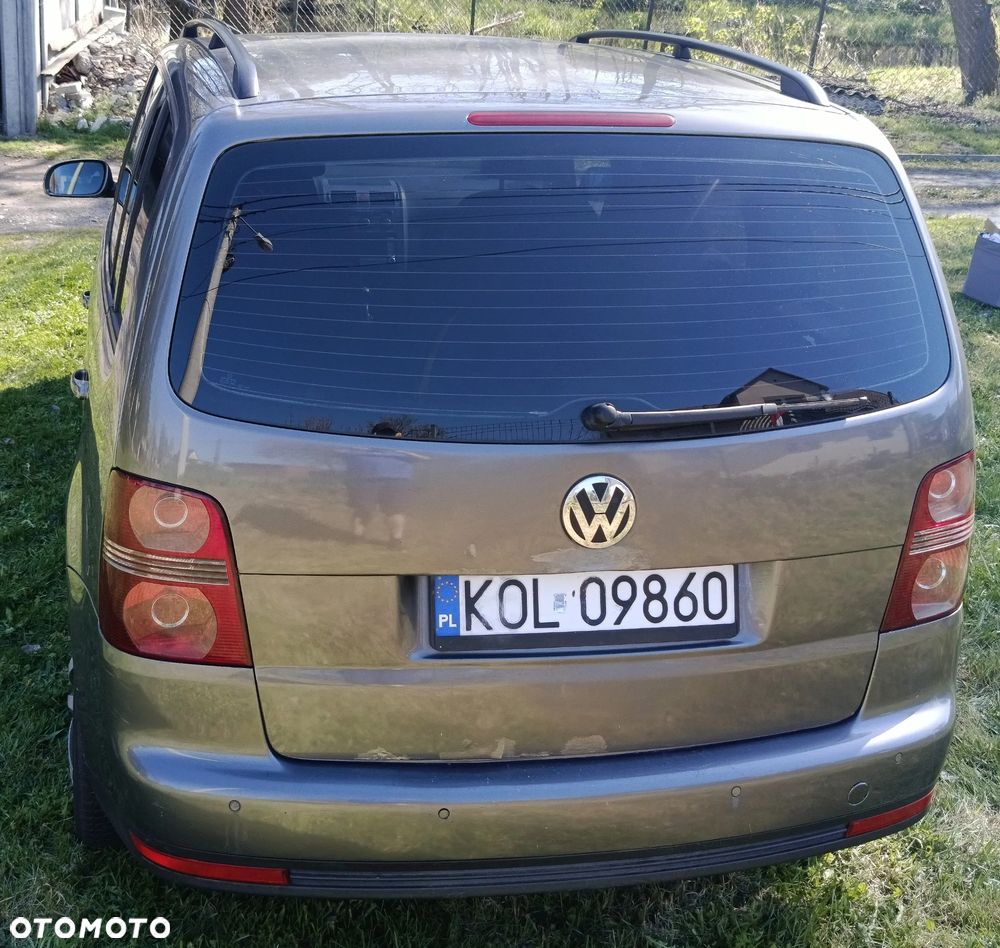 Volkswagen Touran 2.0 TDI Trendline - 2