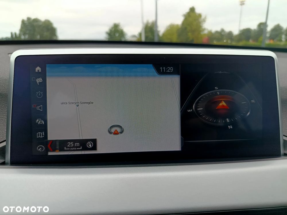 BMW X1 sDrive18i Sport Line - 26