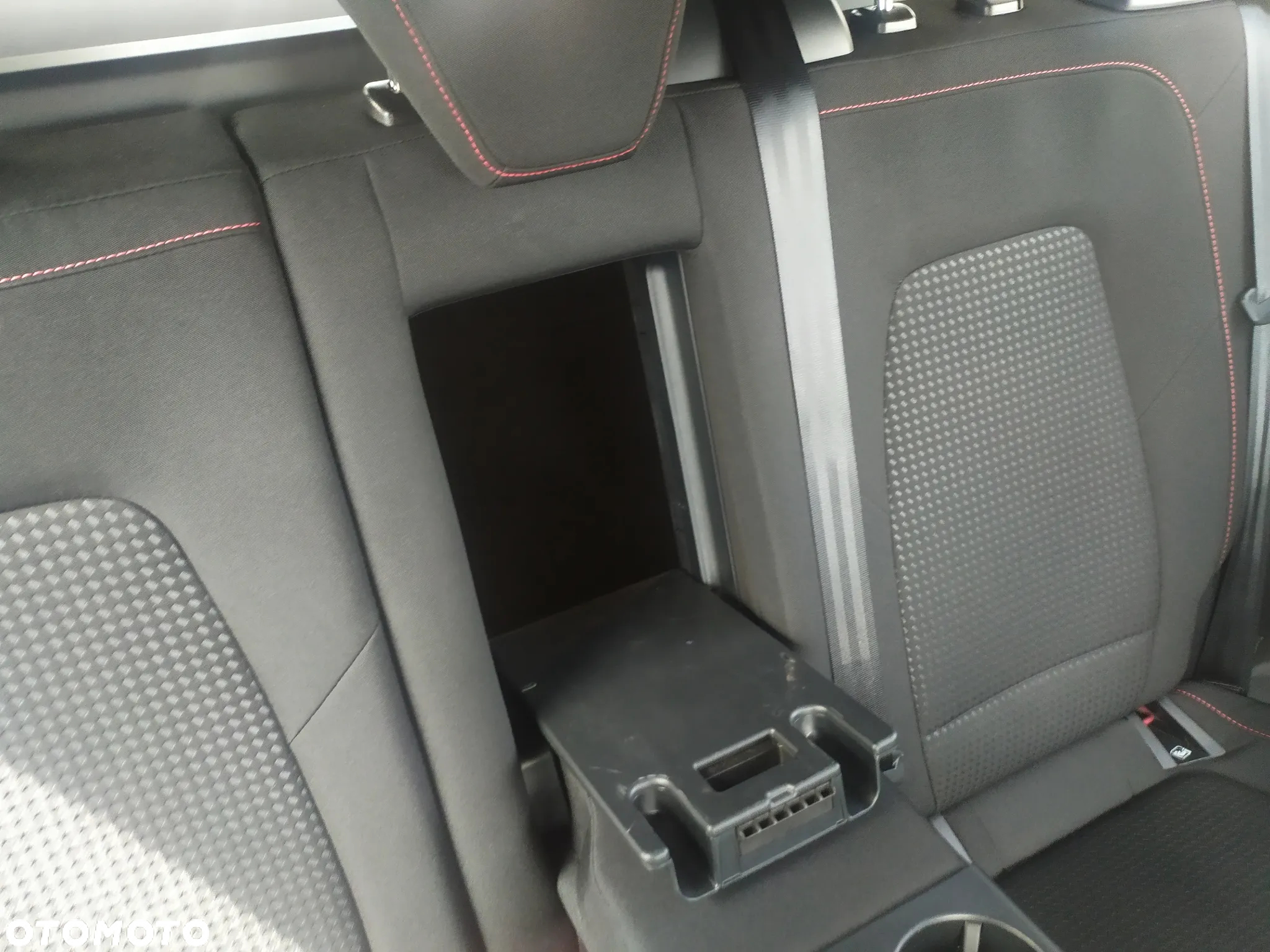 Ford Focus 1.0 EcoBoost ST-Line X - 17