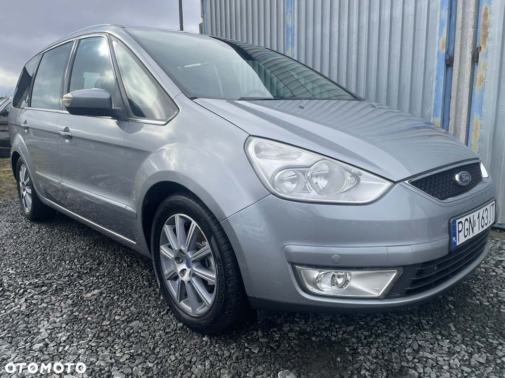 Ford Galaxy 2.0 Ghia - 3