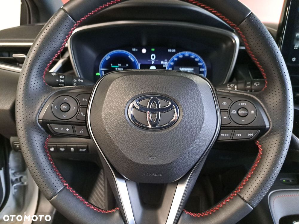 Toyota Corolla 2.0 Hybrid GR Sport - 32