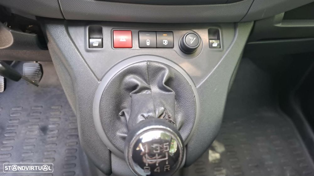 Citroën BERLINGO 1.6 HDI LONGA - 13