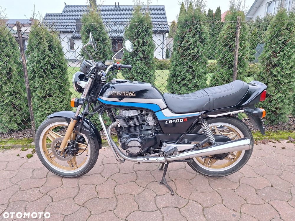 Honda CB - 1