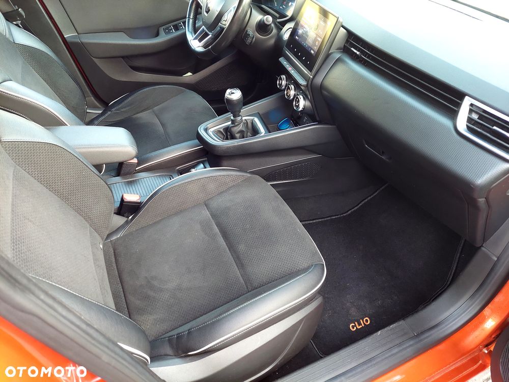 Renault Clio BLUE dCi 115 BUSINESS EDITION - 12