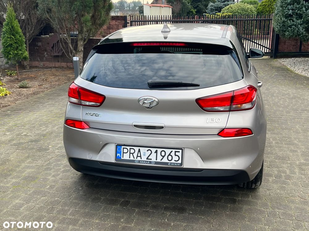 Hyundai i30 1.4 T-GDI Style - 9
