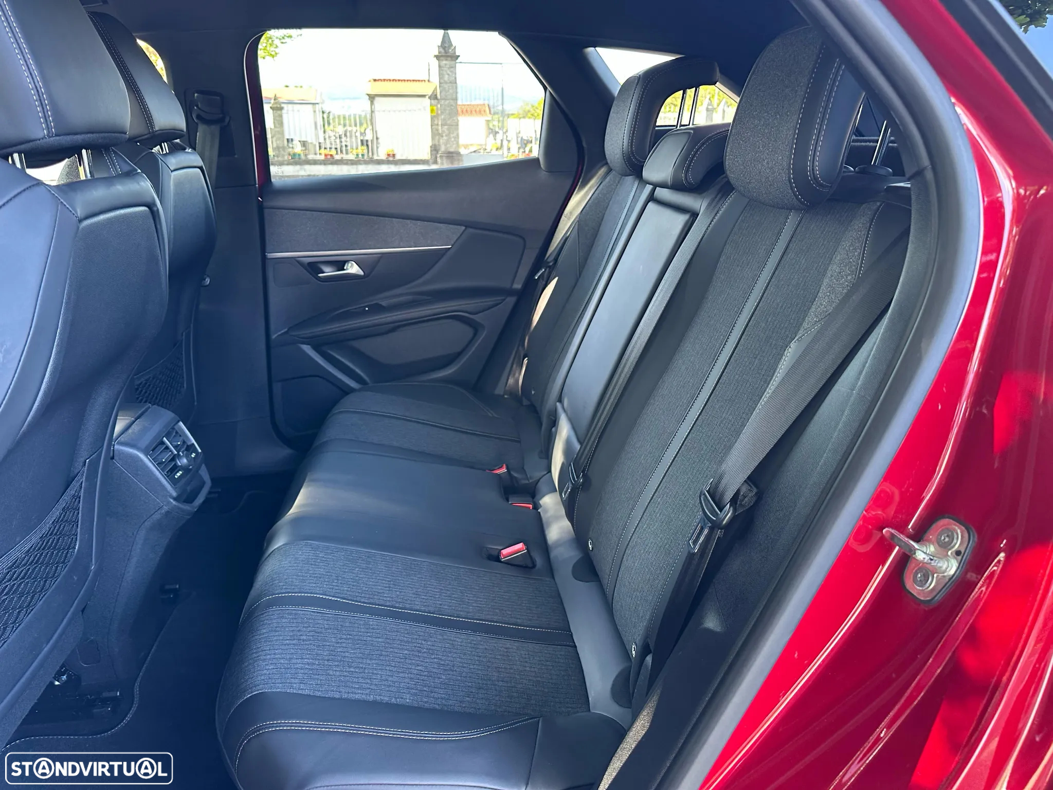 Peugeot 3008 1.6 BlueHDi GT Line EAT6 - 28