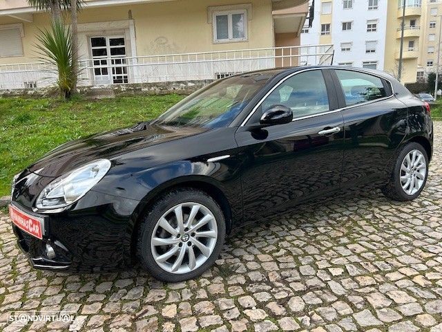 Alfa Romeo Giulietta 1.6 JTDM Distinctive - 12