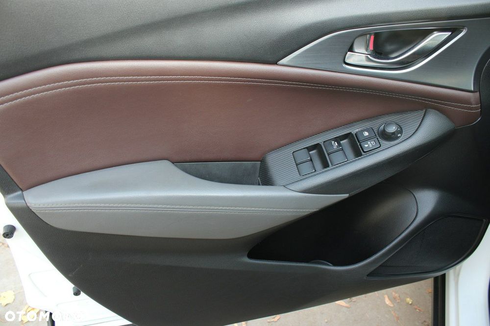 Mazda CX-3 SKYACTIV-G 120 FWD Kizoku Intense - 25