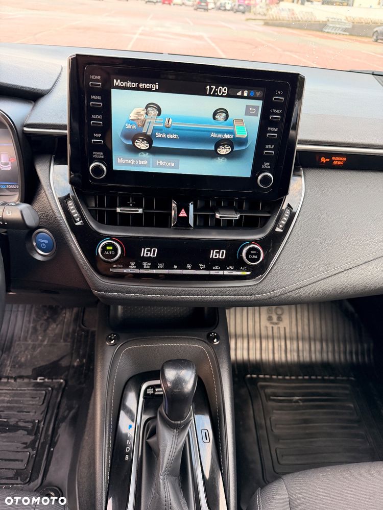 Toyota Corolla 1.8 Hybrid Comfort - 9