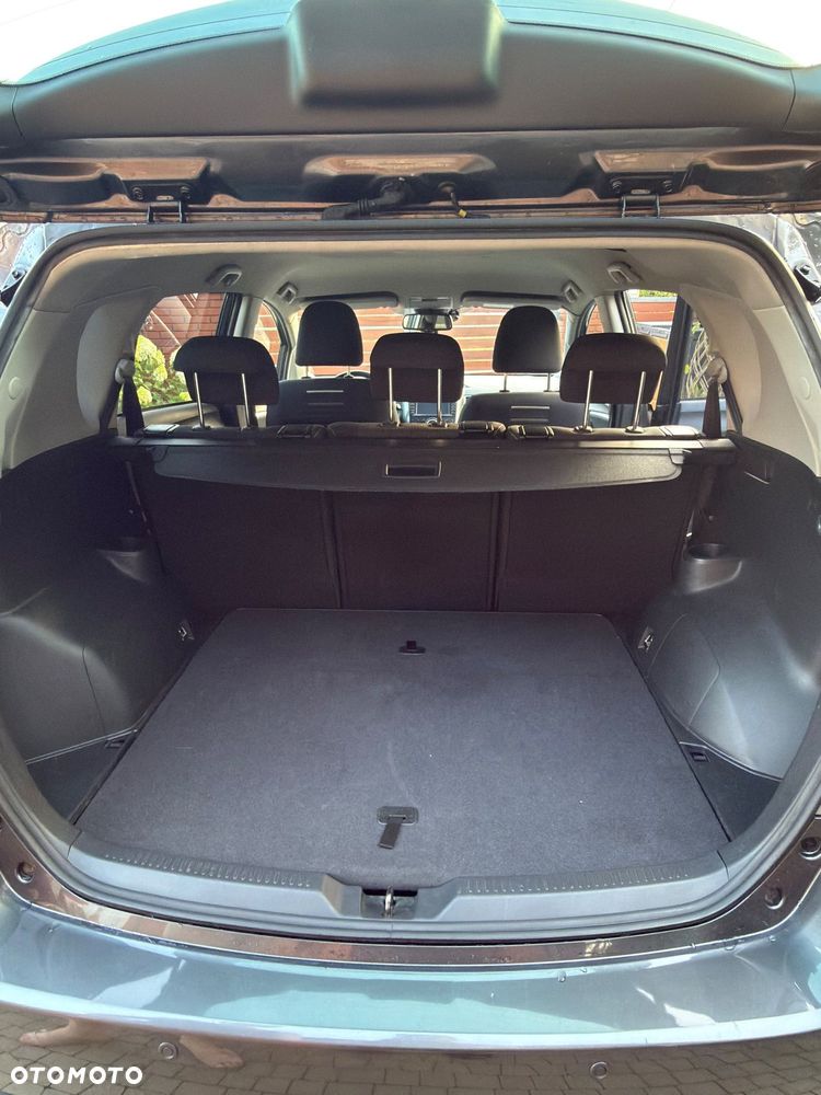 Toyota Verso 1.6 - 12